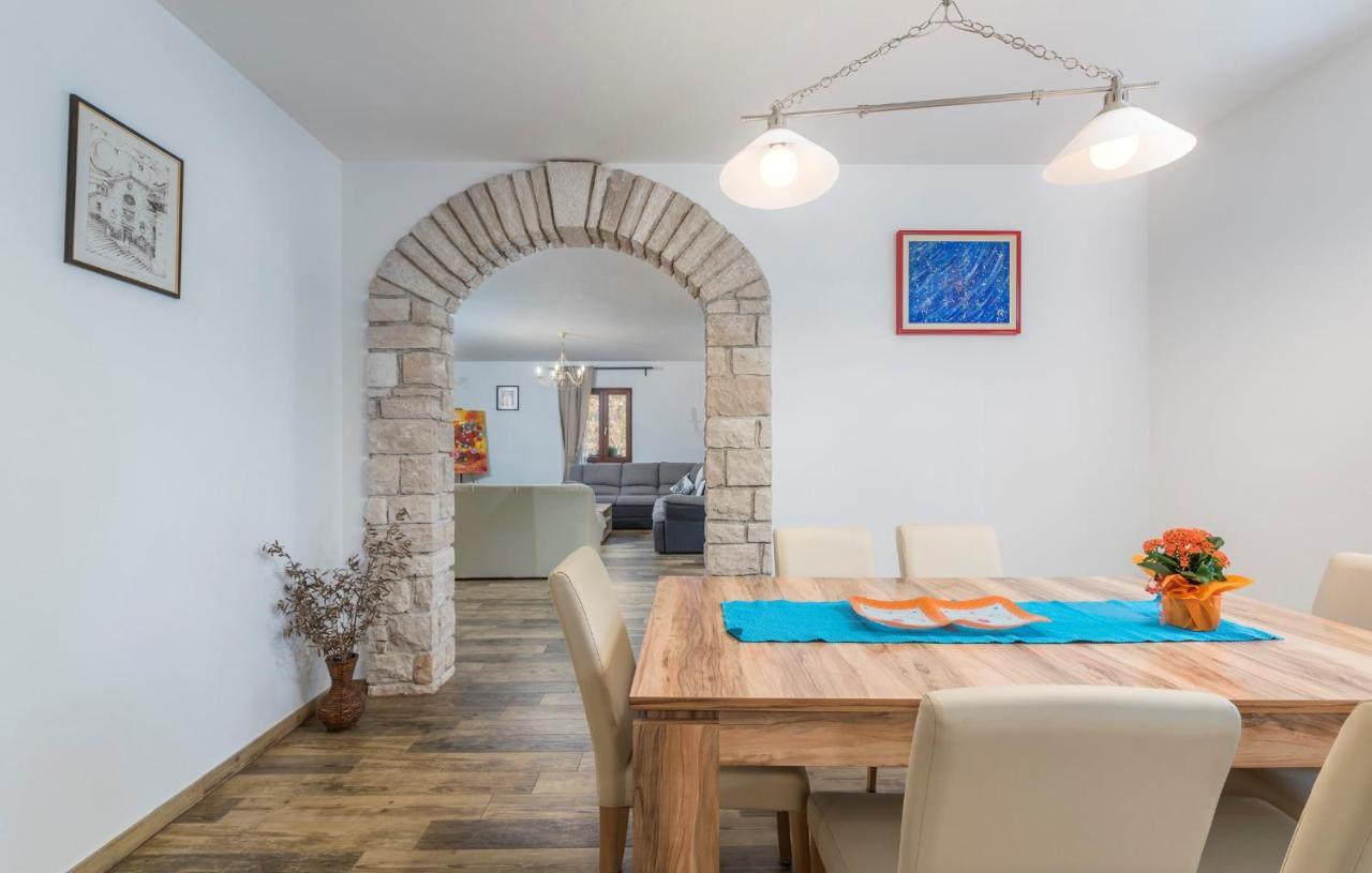 Villa Mirabella Umag Exterior foto